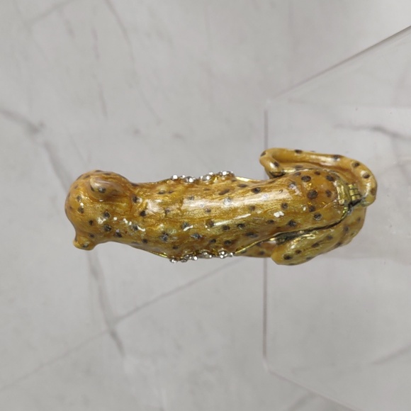 Enamel Cheetah Trinket Box - Picture 4 of 7